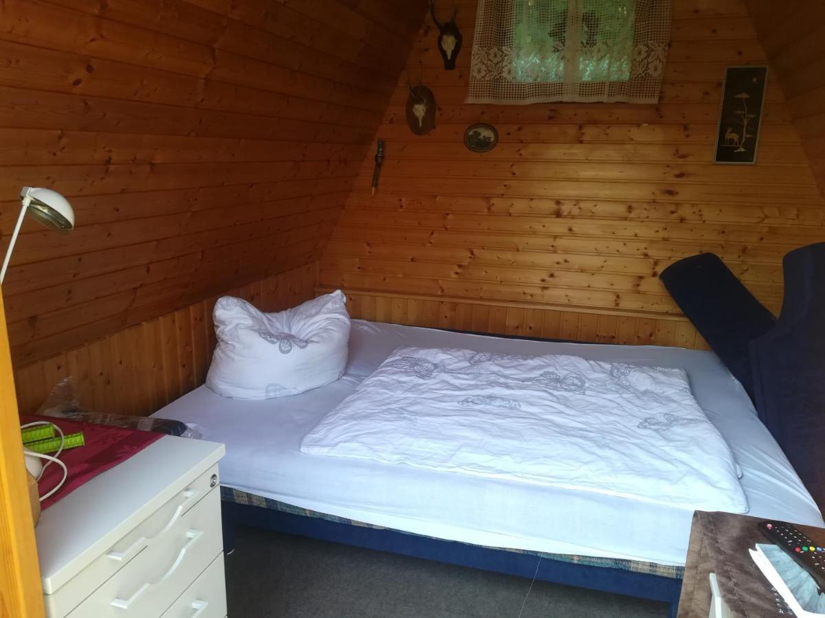 Ferienhaus Am Wald Loissin ภายนอก รูปภาพ