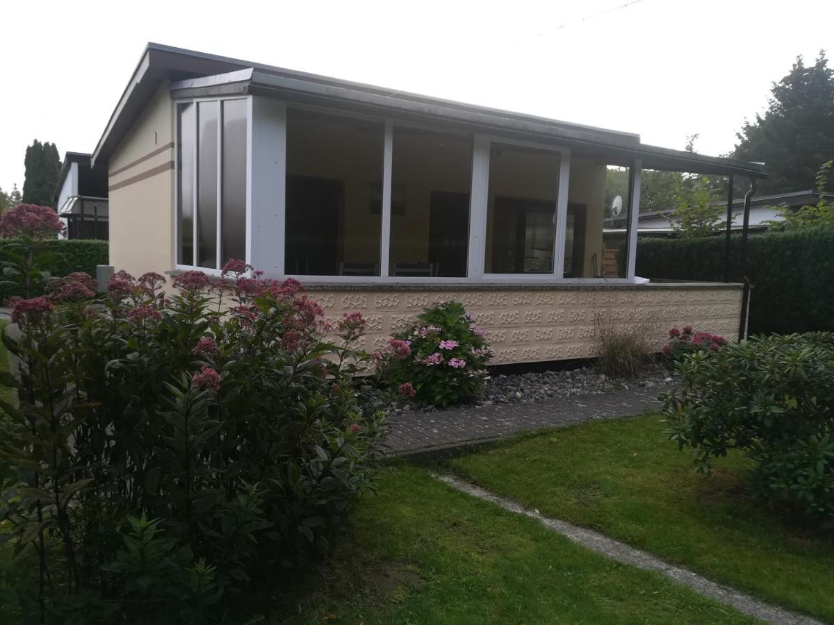 Ferienhaus Am Wald Loissin ภายนอก รูปภาพ