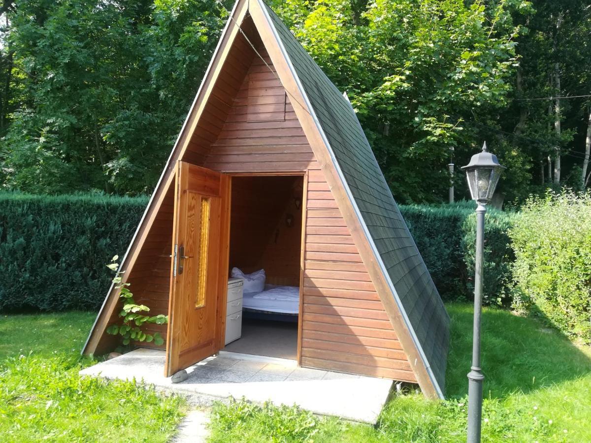 Ferienhaus Am Wald Loissin ภายนอก รูปภาพ