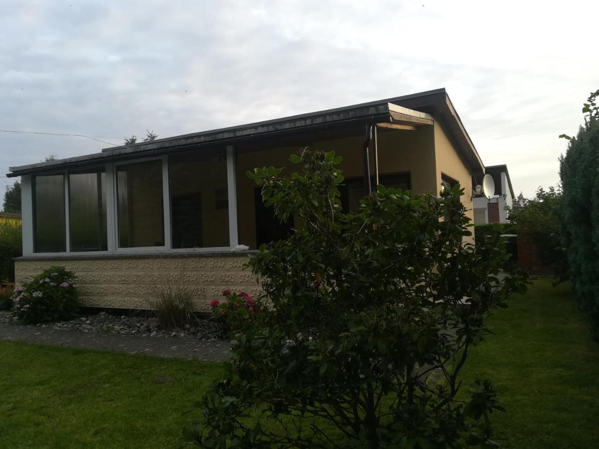Ferienhaus Am Wald Loissin ภายนอก รูปภาพ